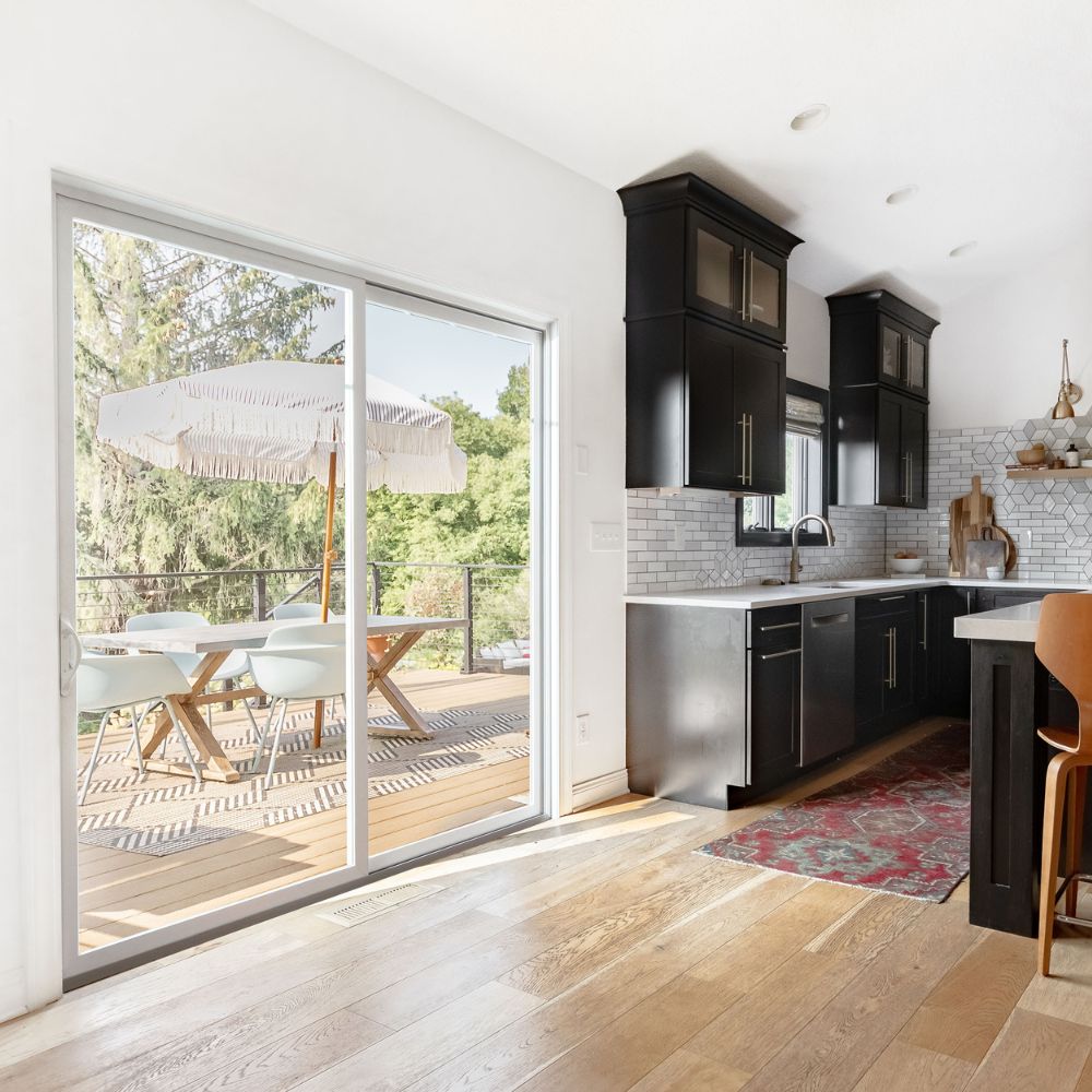 100 Series Gliding Patio Beauty 7