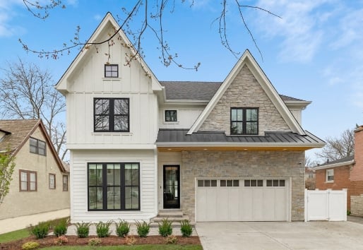 100 series double hung beauty